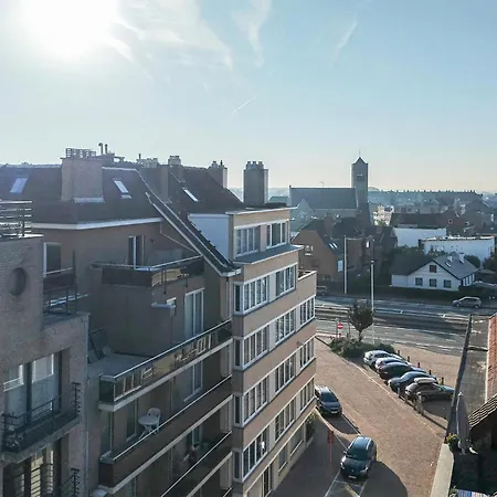 Apartment Residentie Beau Sejour Ref 111